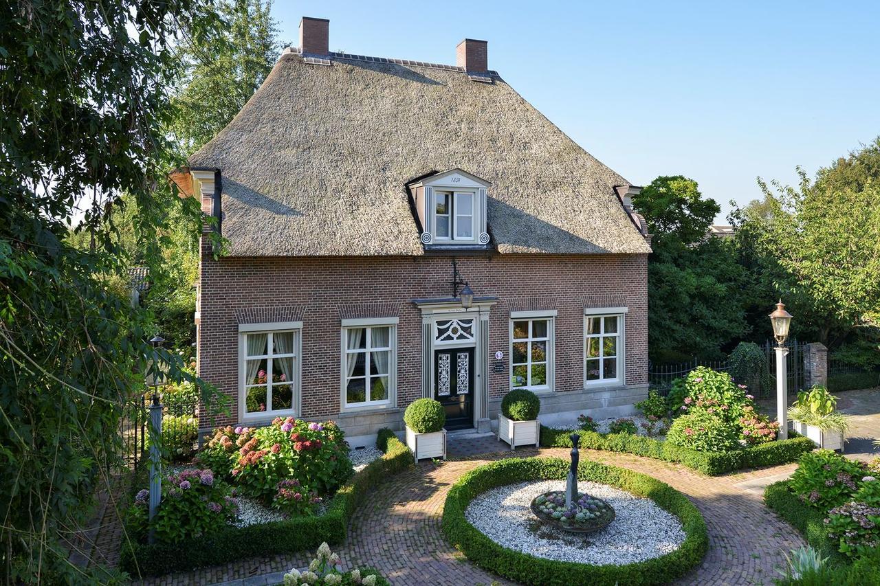 De Oude Pastorie Macharen Bed & Breakfast ภายนอก รูปภาพ
