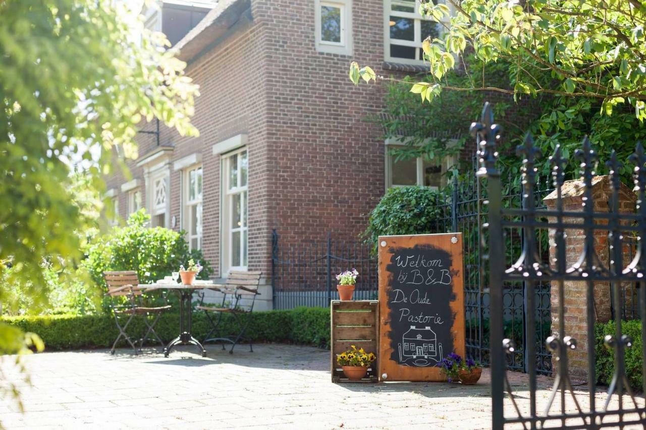 De Oude Pastorie Macharen Bed & Breakfast ภายนอก รูปภาพ